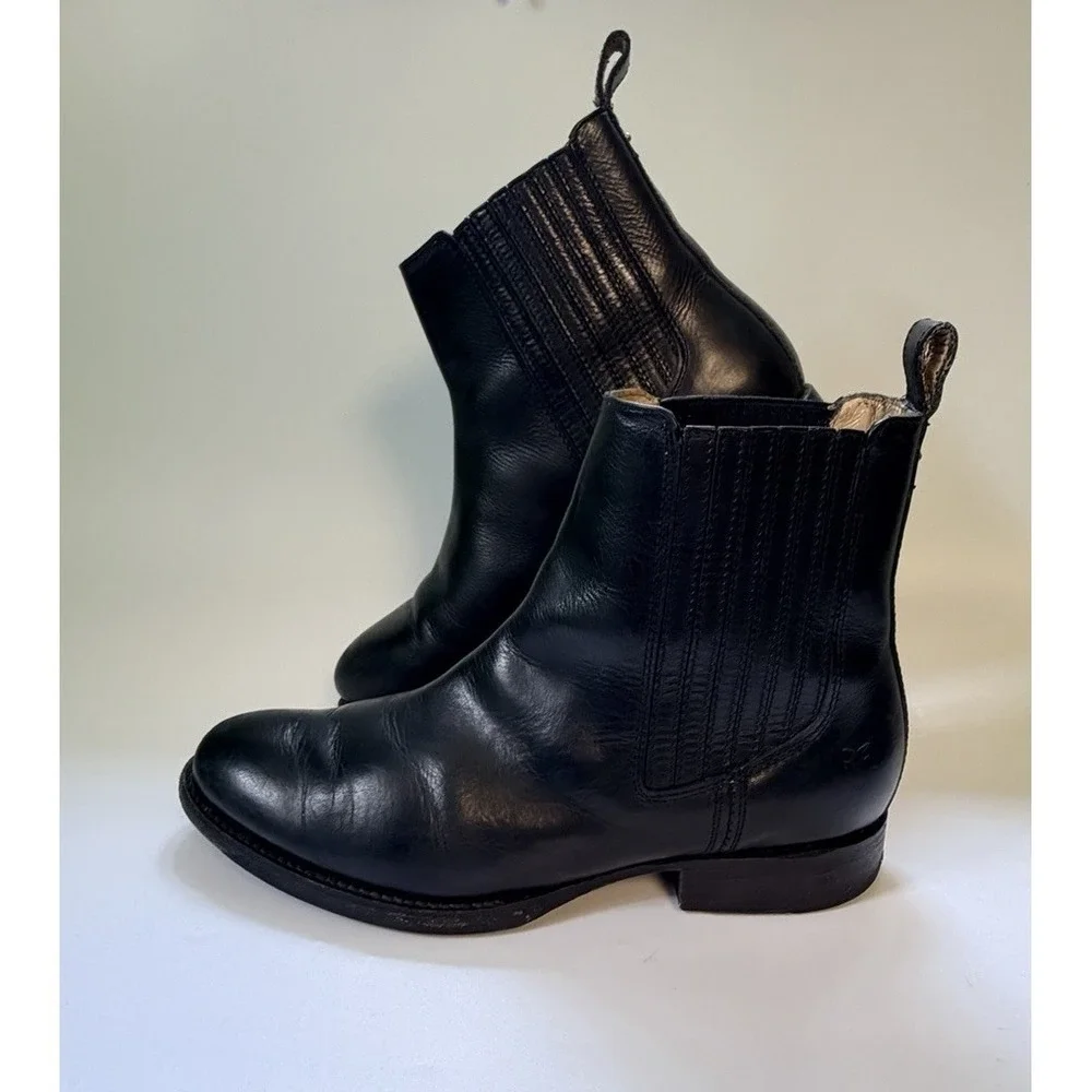FRYE Women's Pippa Moto Chelsea Boot Leather pull on Black 7.5 B Broken In Edgy